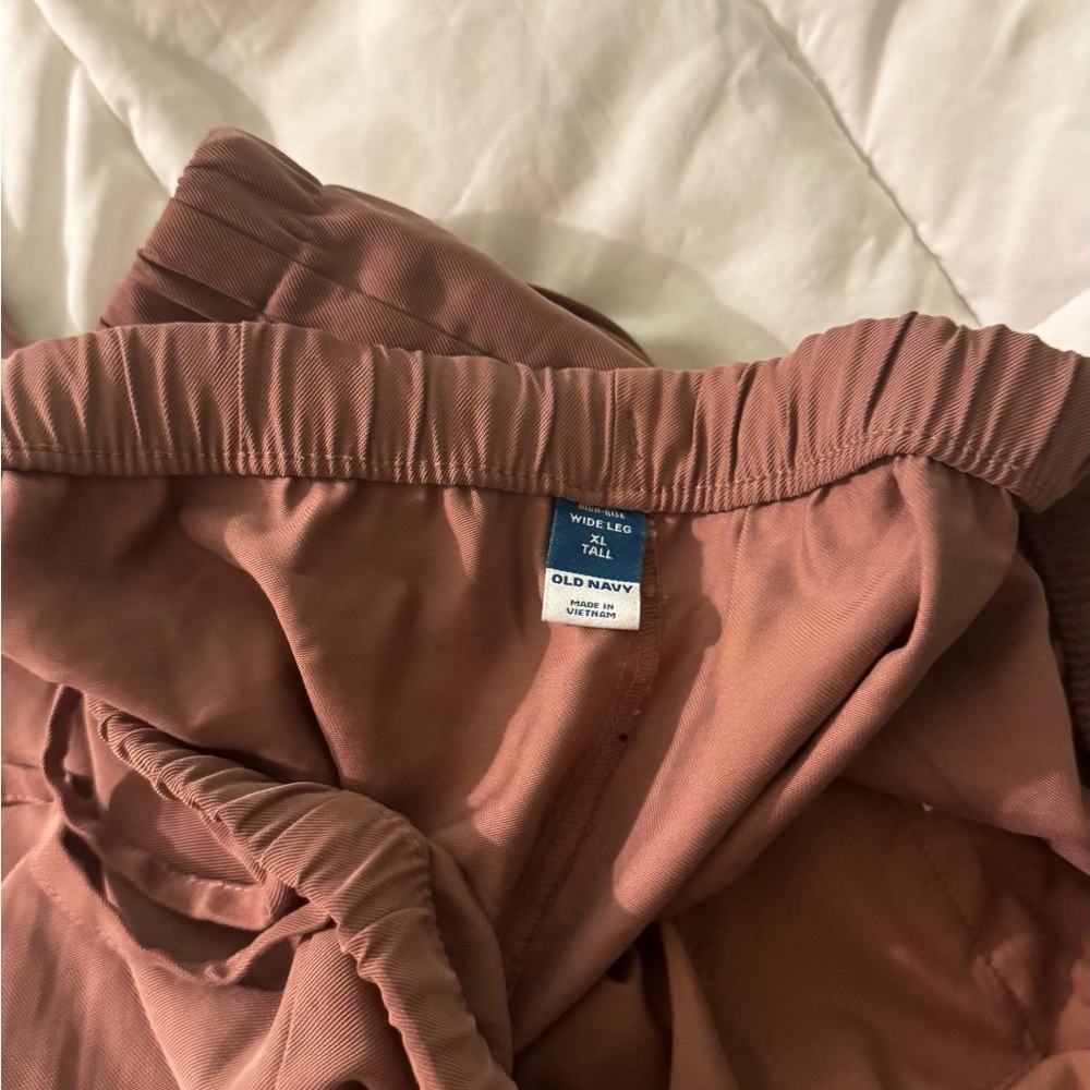 Old Navy Pink Wide-Leg Pants - Picture 4 of 7